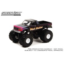 Greenlight Kings of Crunch Series 11 - 1992 Ford F-250 Monster Truck Black Stallion