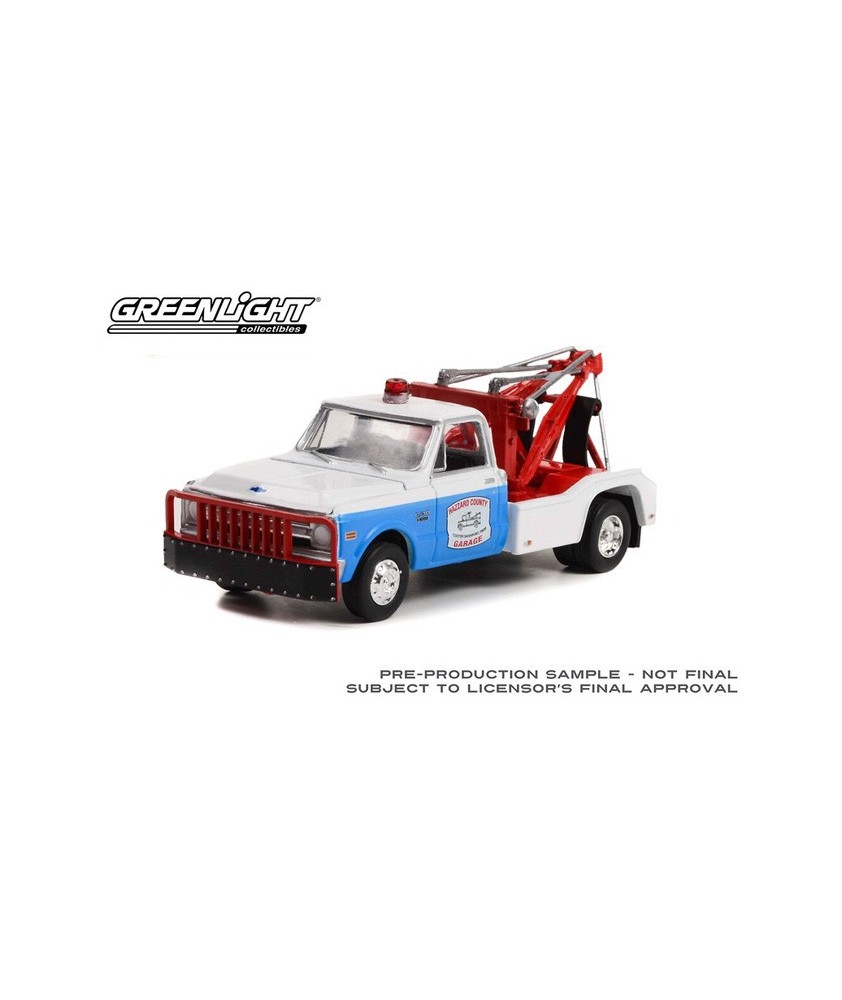 Greenlight Hobby Exclusive - 1969 Chevrolet C-30 Dually Wrecker Hazzard County Garage