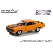 Greenlight Hollywood Series 37 - 1967 Chevrolet Camaro RS Counting Cars