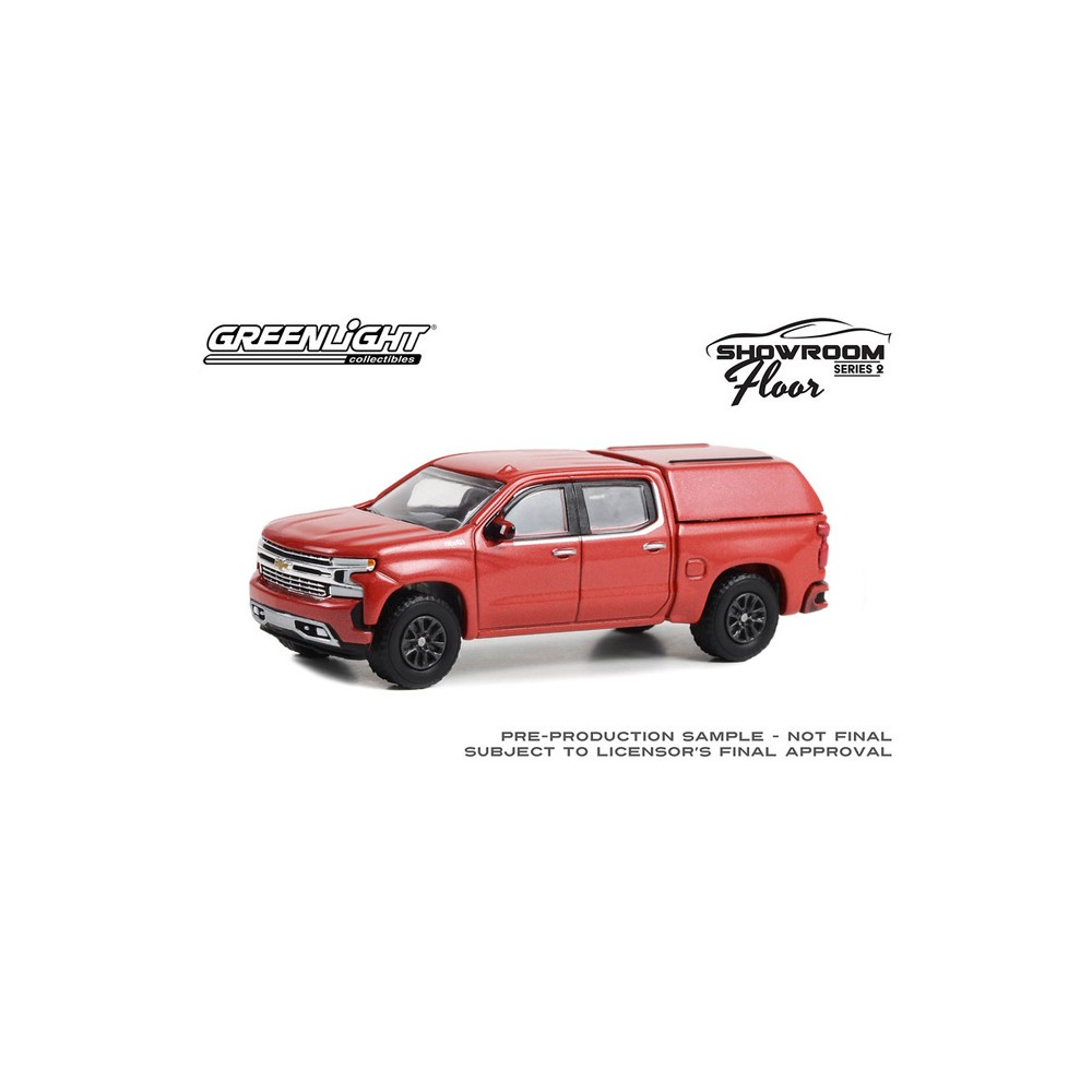 Greenlight Showroom Floor Series 2 - 2022 Chevrolet Silverado LTD High Country with Camper Shell