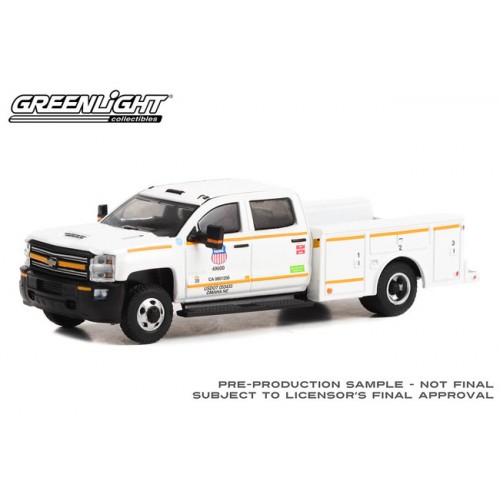 Greenlight Dually Drivers Series 11 - 2018 Chevrolet 3500 Dually with Service Bed Union Pacific