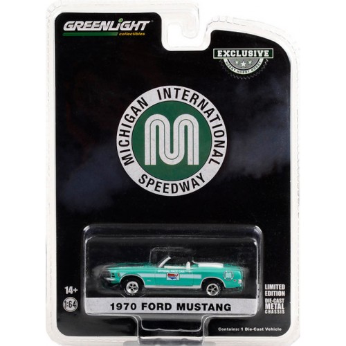 Greenlight Hobby Exclusive - 1970 Ford Mustang Convertible Pace Car
