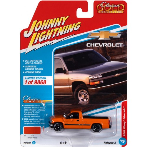 Johnny Lightning Classic Gold 2022 Release 3A - 2002 Chevrolet Silverado Pickup Truck