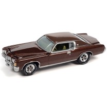 Johnny Lightning Classic Gold 2022 Release 3A - 1971 Pontiac Grand Prix