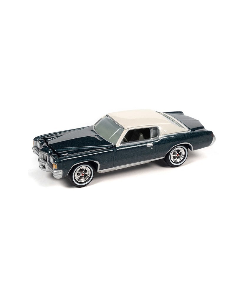 Johnny Lightning Classic Gold 2022 Release 3B - 1971 Pontiac Grand Prix