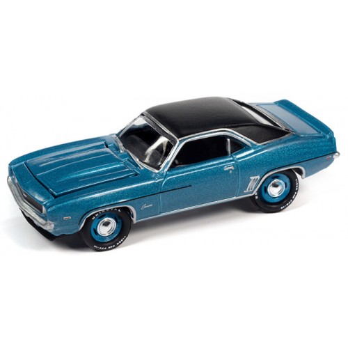 Johnny Lightning Muscle Cars USA 2022 Release 3A - 1969 Chevy COPO Camaro RS