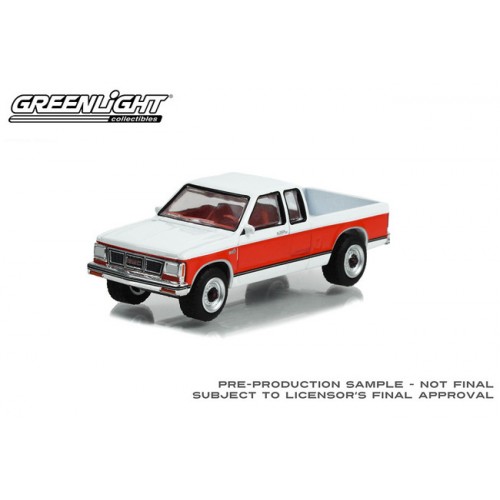 Greenlight All-Terrain Series 14 - 1984 GMC S-15 Sierra Classic 4x4