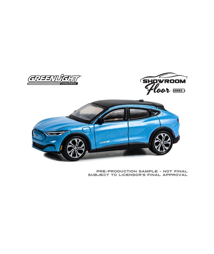 Greenlight Showroom Floor Series 3 - 2022 Ford Mustang Mach-E Premium