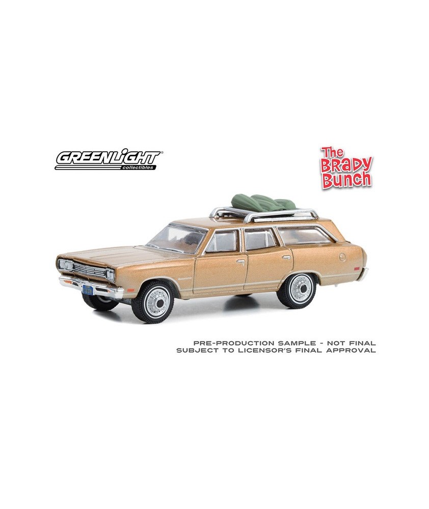 Greenlight Hollywood Series 39 - 1969 Plymouth Satellite Station Wagon The Brady Bunch