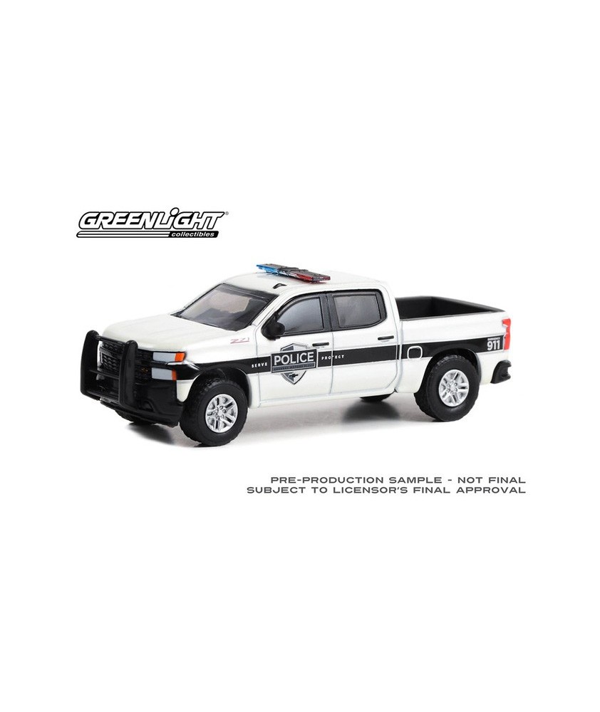 Greenlight Hot Pursuit Series 44 - 2022 Chevrolet Silverado SSV General Motors Fleet Police