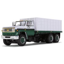DCP by First Gear - 1970s Chevrolet C65 Grain Truck
