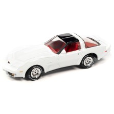 Johnny Lightning Muscle Cars USA 2023 Release 1A - 1982 Chevrolet Corvette