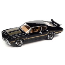 Johnny Lightning Muscle Cars USA 2023 Release 1B - 1972 Oldsmobile 442 W-30