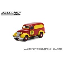 Greenlight Running On Empty Series 14 - 1939 Chevrolet Panel Van Shell Gasoline