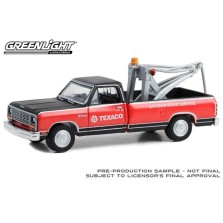 Greenlight Blue Collar Series 12 - 1983 Dodge Ram D-100 Royal SE with Tow Hook Texaco