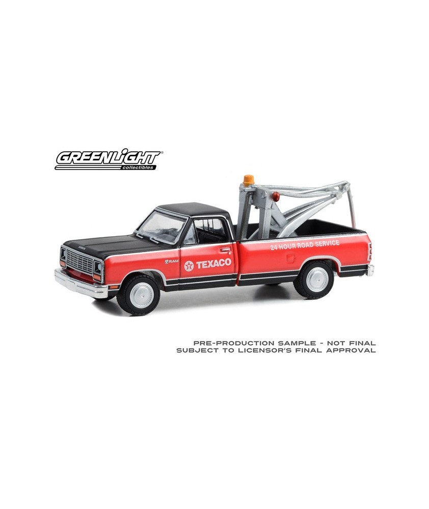 Greenlight Blue Collar Series 12 - 1983 Dodge Ram D-100 Royal SE with Tow Hook Texaco