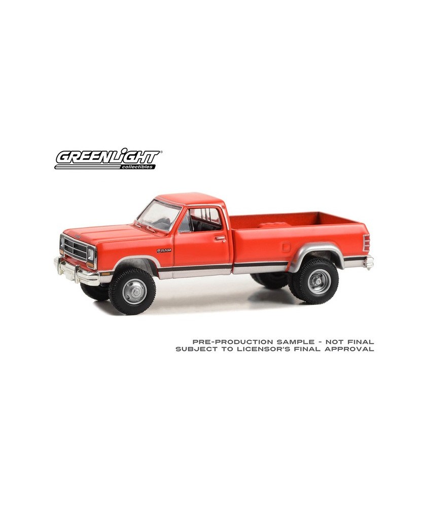 Greenlight Dually Drivers Series 13 - 1989 Dodge RAM D-350 Dually