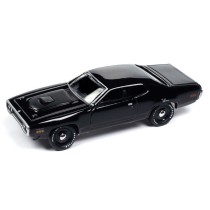 Johnny Lightning Hobby Exclusive Mecum Auctions - 1971 Plymouth Road Runner