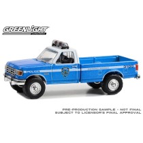 Greenlight Hobby Exclusive - 1991 Ford F-250 New York City Police Department