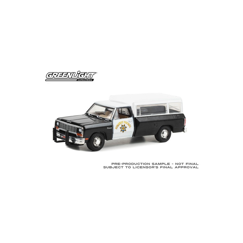 Greenlight Hobby Exclusive - 1985 Dodge Ram D-100 California Highway Patrol