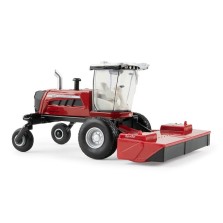 Ertl Massey Ferguson WR265 Self-Propelled Windrower