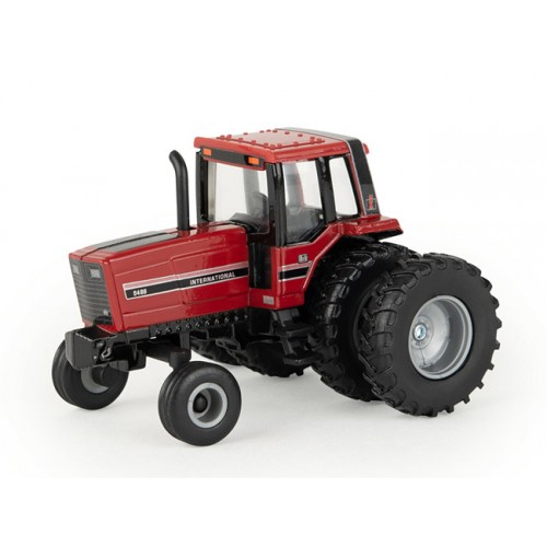 Ertl Case - International Harvester 5488 Tractor