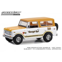 Greenlight Hobby Exclusive - 1971 Scout Camanche Bill Jenkins