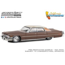 Greenlight California Lowriders Series 4 - 1973 Cadillac Sedan DeVille