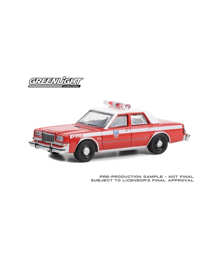 Greenlight Fire and Rescue Series 4 - 1985 Plymouth Gran Fury FDNY