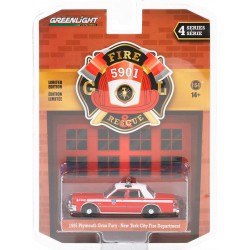 Greenlight Fire and Rescue Series 4 - 1985 Plymouth Gran Fury FDNY