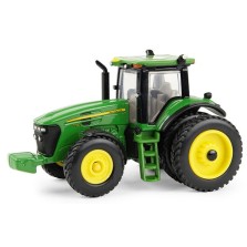 Ertl John Deere 7730 Tractor with Rear Duals FFA Edition