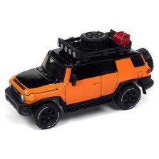 Johnny Lightning Street Freaks 2023 Release 2B - 2007 Toyota FJ Cruiser