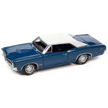 Johnny Lightning Classic Gold 2023 Release 1A - 1966 Pontiac GTO