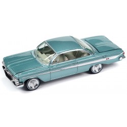Johnny Lightning Classic Gold 2023 Release 2B - 1961 Chevy Impala SS 409