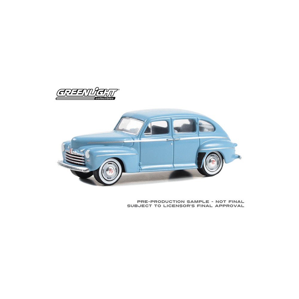 Greenlight Anniversary Collection Series 16 - 1946 Ford Super Deluxe Fordor