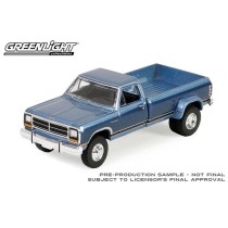 Greenlight Dually Drivers Series 14 - 1989 Dodge Ram D-350 Dually