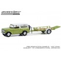 Greenlight Hitch and Tow Series 30 - 1970 Harvester Scout with Utility Trailer