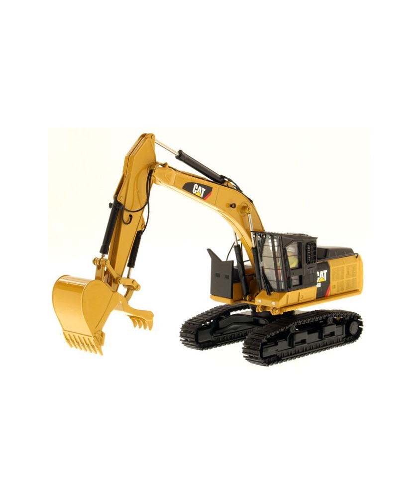 Diecast Masters Caterpillar 568 GF Road Builder Excavator