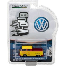 Greenlight Club Vee-Dub Series 4 - 1976 Volkswagen Double Cab Pick-Up