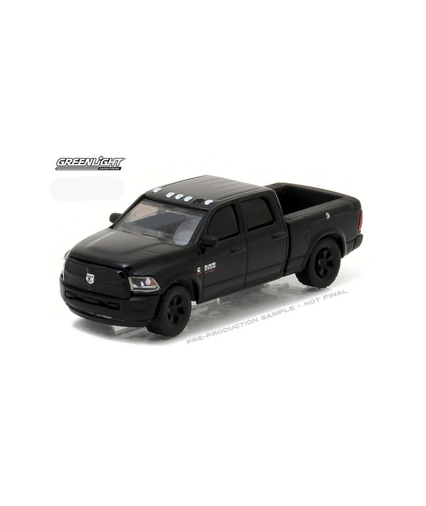 Greenlight Black Bandit Series 17 - 2017 RAM 2500 Pickup Truck