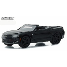 Greenlight Black Bandit Series 16 - 2017 Chevy Camaro Convertible