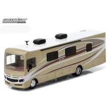 Greenlight Heavy Duty Series 8 - 2016 Fleetwood Bounder Autumn Breeze