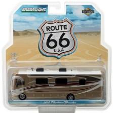 Greenlight Heavy Duty Series 8 - 2016 Fleetwood Bounder Autumn Breeze