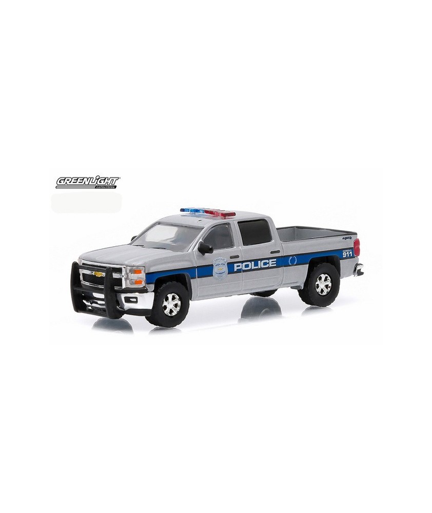 Greenlight Hot Pursuit Series 17 - 2015 Chevy Silverado Police Truck