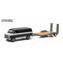 Hitch & Tow Series 3 - 1977 Chevy G20 Van and Flatbed Trailer