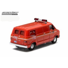 Greenlight Hobby Exclusive - 1976 Dodge B-100 Haz-Mat Operations Van