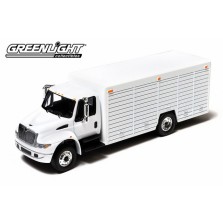 Greenlight Hobby Exclusive 2013 International DuraStar Beverage Truck