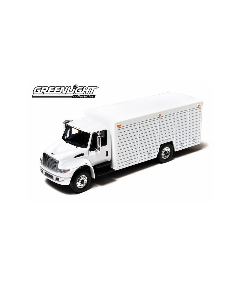 Greenlight Hobby Exclusive 2013 International DuraStar Beverage Truck