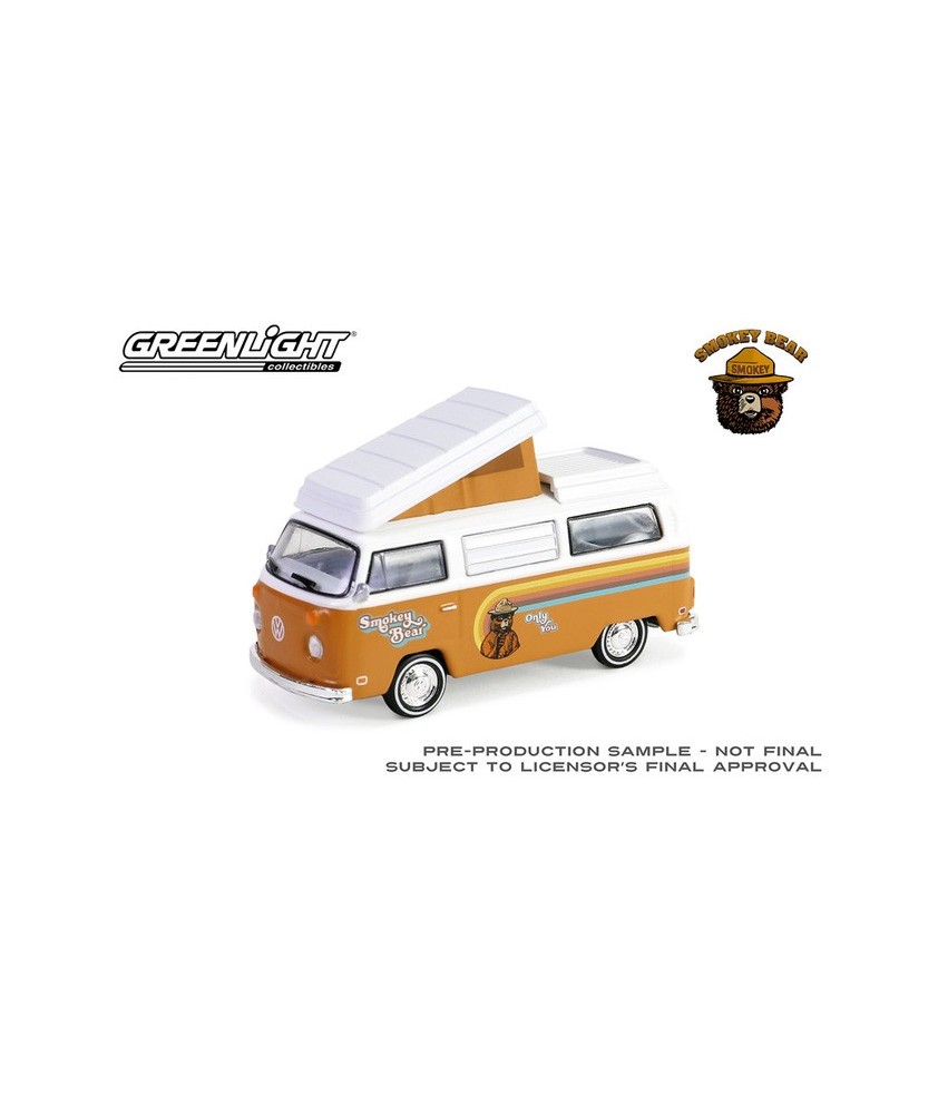 Greenlight Smokey Bear Series 3 - 1974 Volkswagen Type 2 Westfalia Campmobile