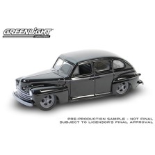 Greenlight Black Bandit Series 29 - 1948 Ford Fordor Super Deluxe Lowrider